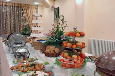 大都会酒店 - 大都会湖滨度假酒店 酒店